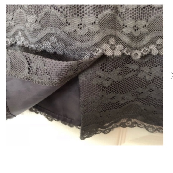 Larry Levine Grey Lace Layer Pencil Skirt Size 10 Career Cocktail Workwear - Picture 3 of 7
